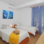 Krmek * Mlini